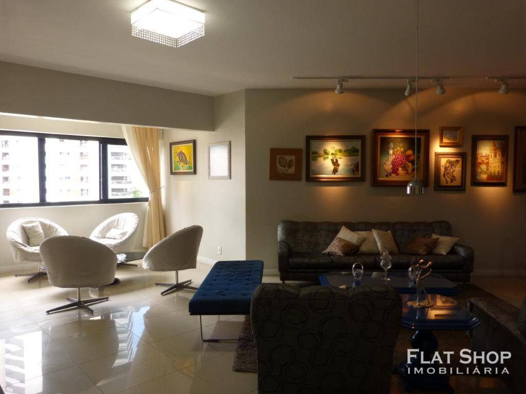 Apartamento à venda com 3 quartos, 194m² - Foto 3