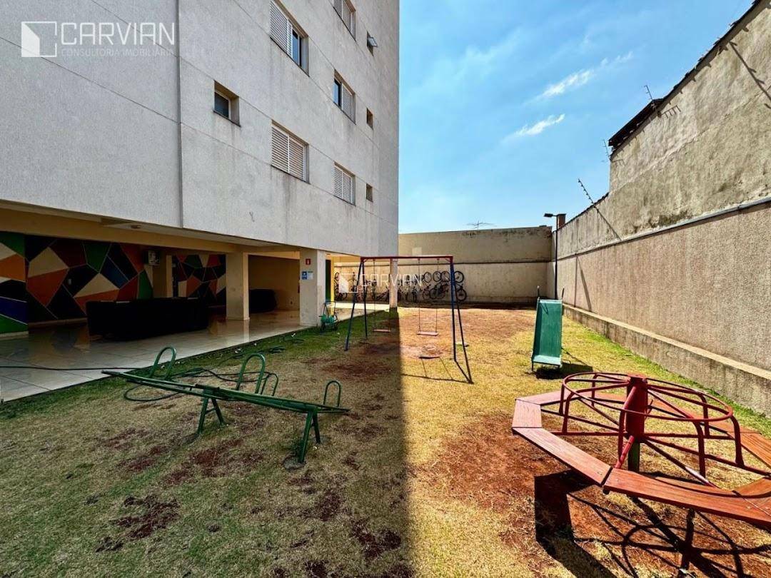 Apartamento à venda com 2 quartos, 56m² - Foto 11