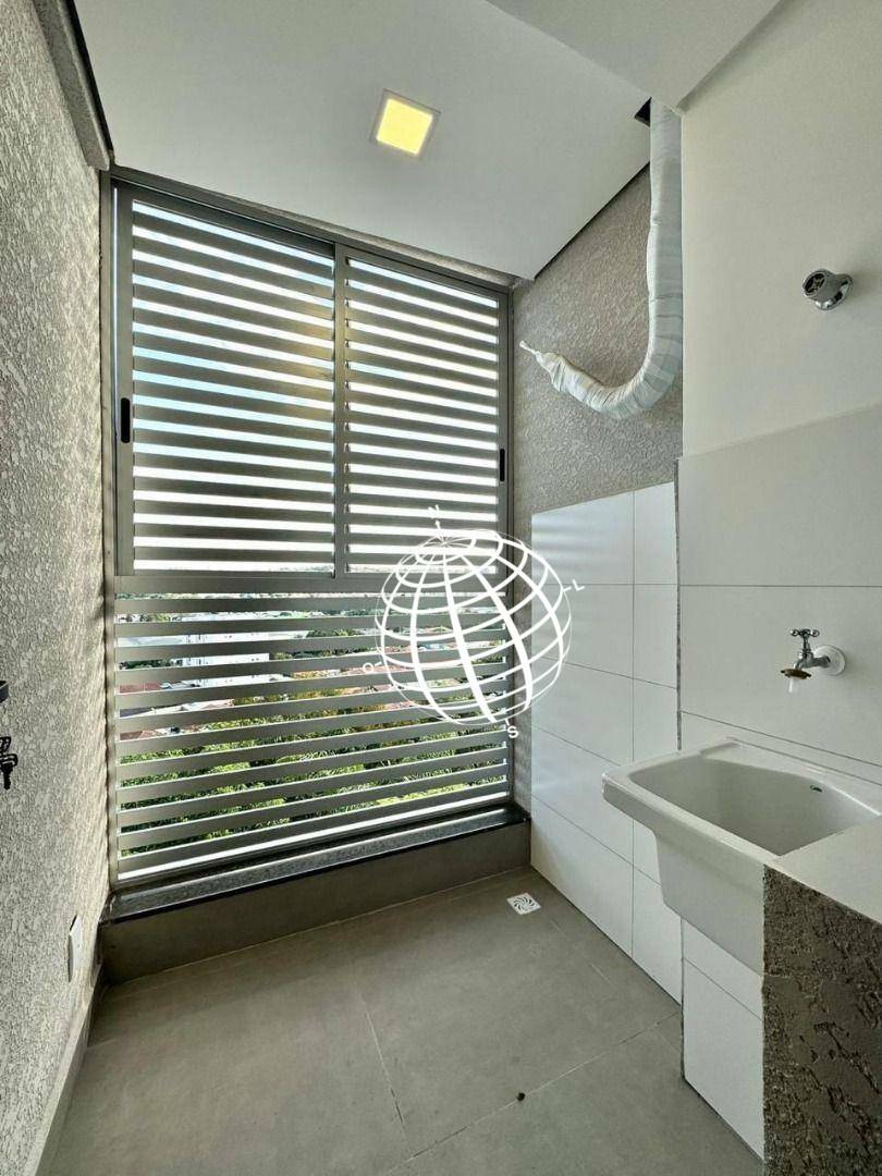 Apartamento para alugar com 2 quartos, 68m² - Foto 6