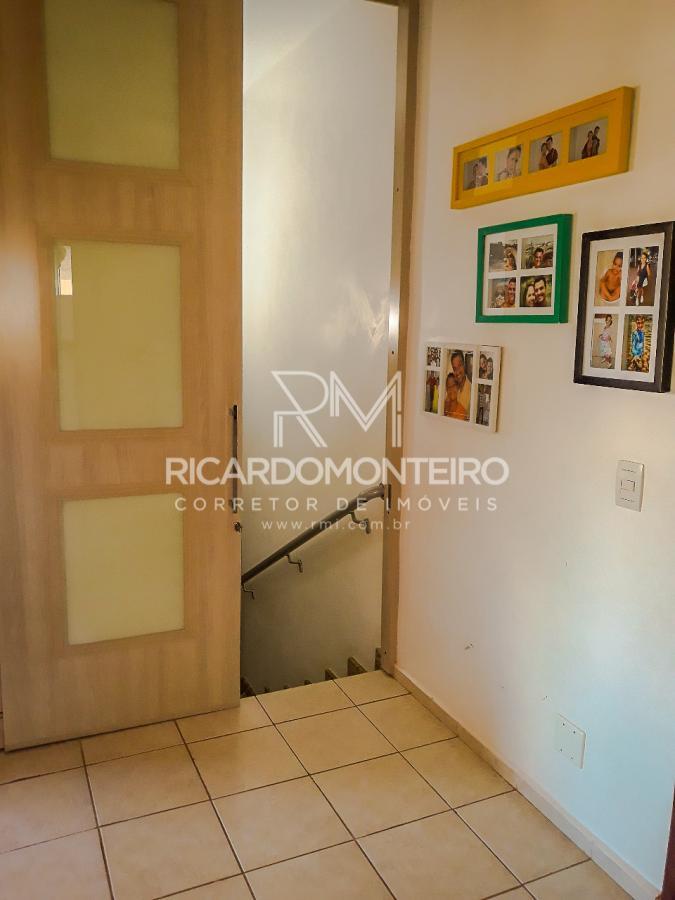 Casa de Condomínio à venda com 3 quartos, 160m² - Foto 13