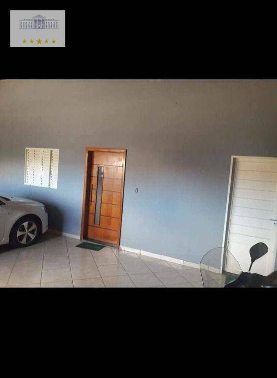 Casa à venda com 2 quartos, 130m² - Foto 10