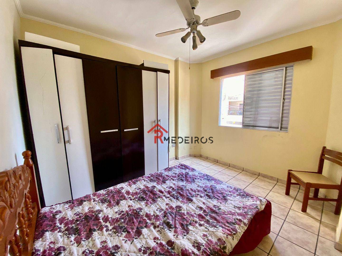 Apartamento à venda com 2 quartos, 70m² - Foto 11