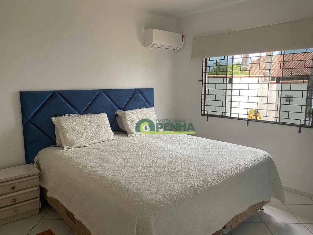 Casa à venda com 3 quartos, 100m² - Foto 7