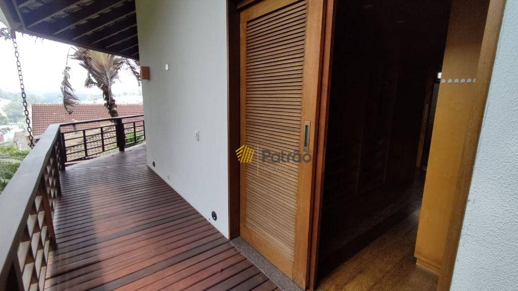 Casa de Condomínio à venda com 3 quartos, 550m² - Foto 44