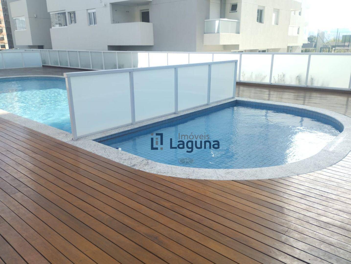 Apartamento para alugar com 2 quartos, 70m² - Foto 41