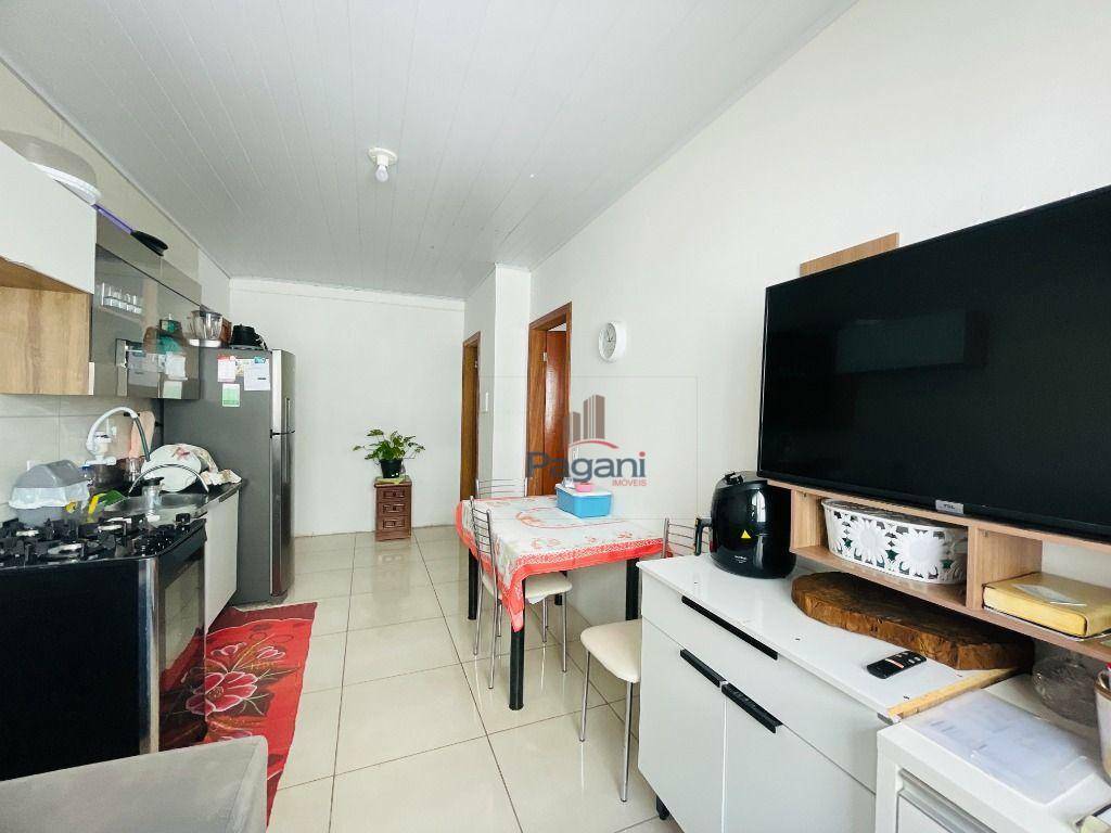 Casa à venda com 4 quartos, 286m² - Foto 7