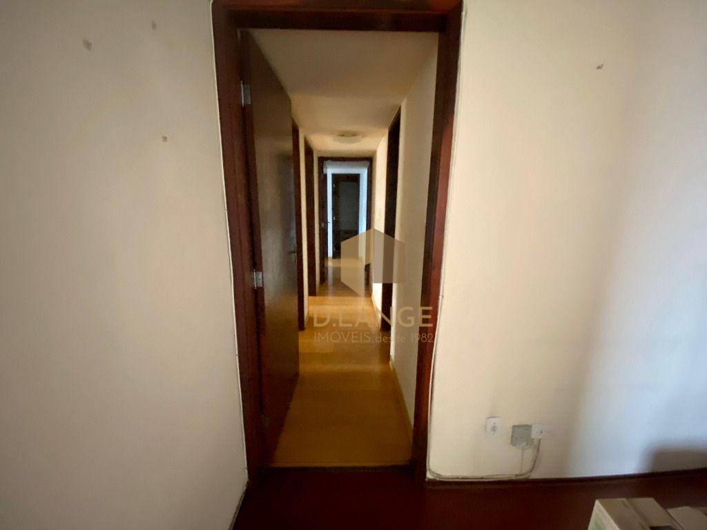 Apartamento à venda com 3 quartos, 140m² - Foto 10