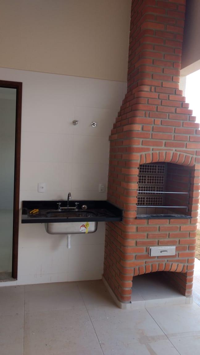 Casa à venda com 3 quartos, 220m² - Foto 13