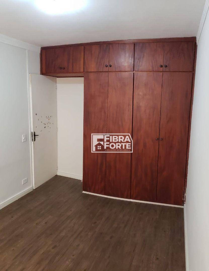 Apartamento à venda com 3 quartos, 77m² - Foto 17