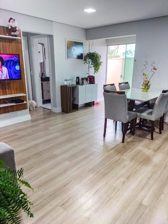 Apartamento à venda com 2 quartos, 68m² - Foto 11