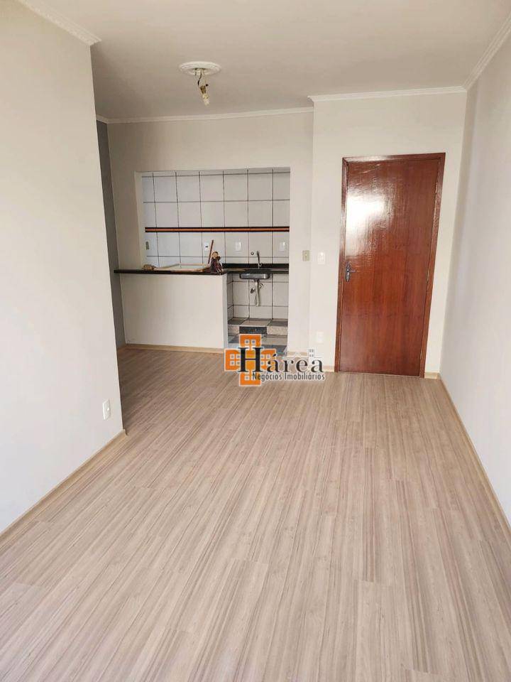 Apartamento à venda com 2 quartos, 64m² - Foto 9