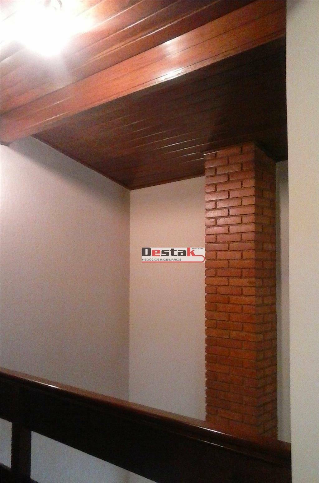 Sobrado à venda com 3 quartos, 200m² - Foto 74