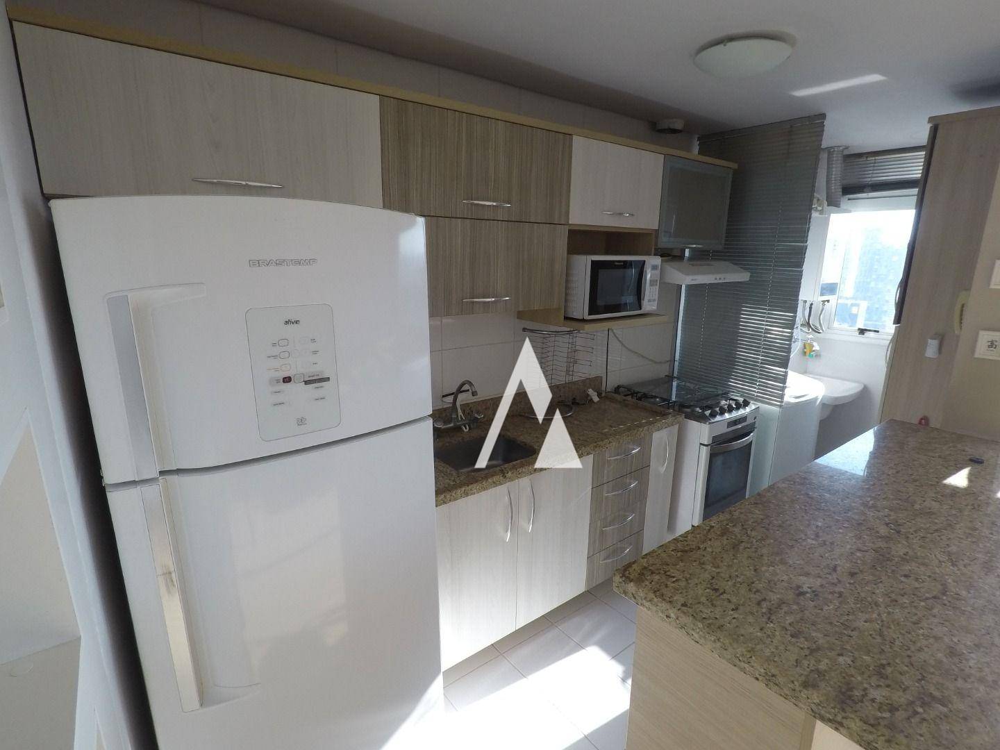 Apartamento à venda com 2 quartos, 57m² - Foto 30