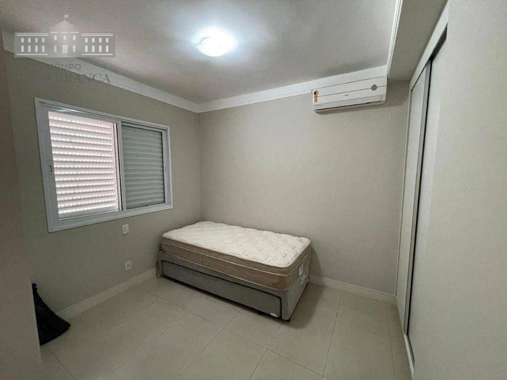 Apartamento à venda com 3 quartos, 160m² - Foto 32