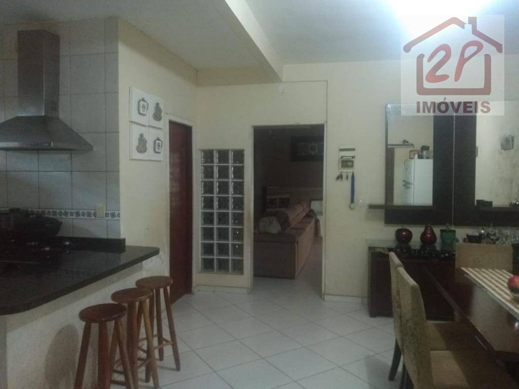 Sobrado à venda com 3 quartos, 300M2 - Foto 3