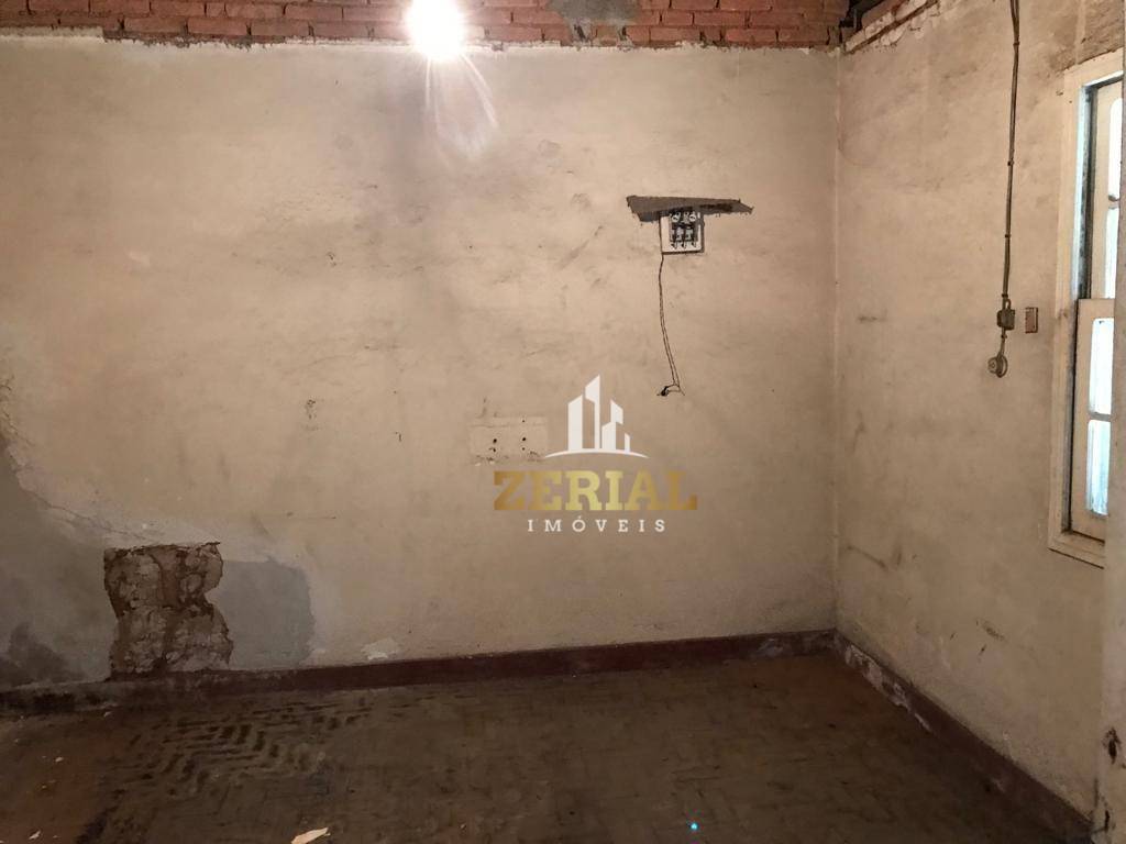 Casa à venda com 2 quartos, 400m² - Foto 10