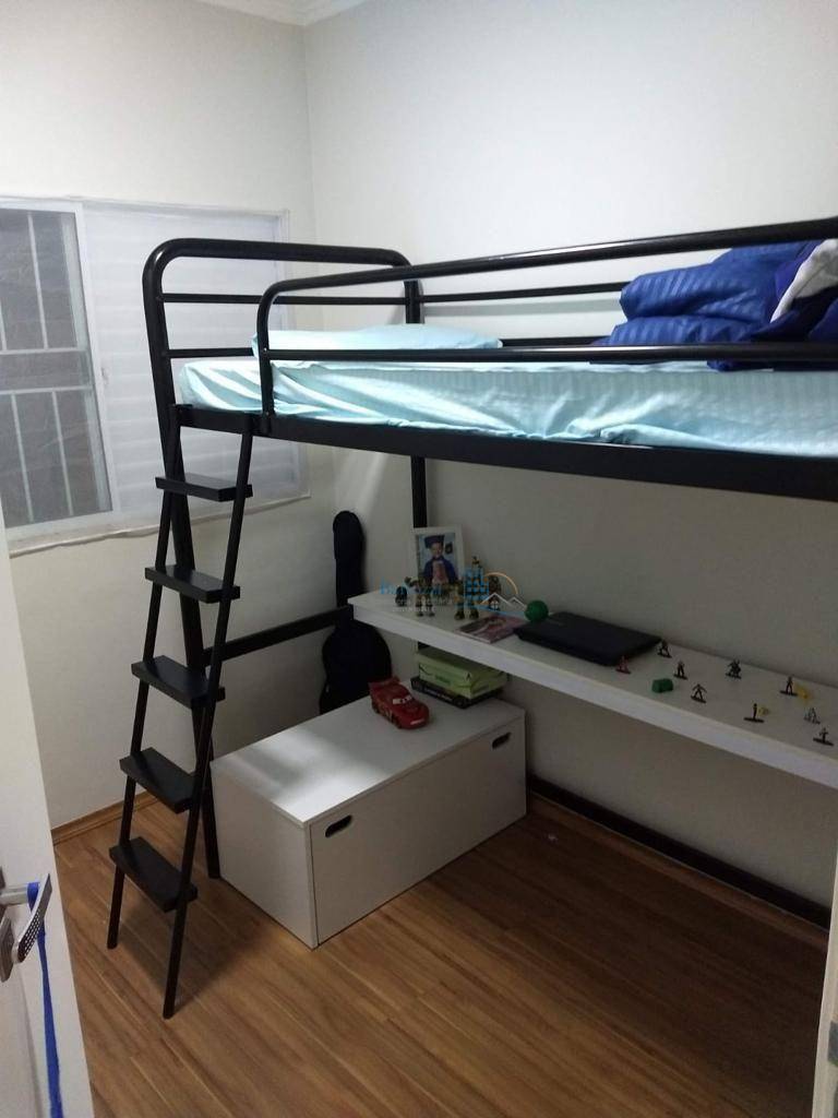 Sobrado à venda com 3 quartos, 200M2 - Foto 9