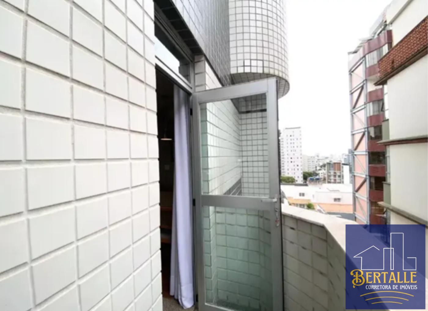 Apartamento à venda com 2 quartos, 67m² - Foto 10