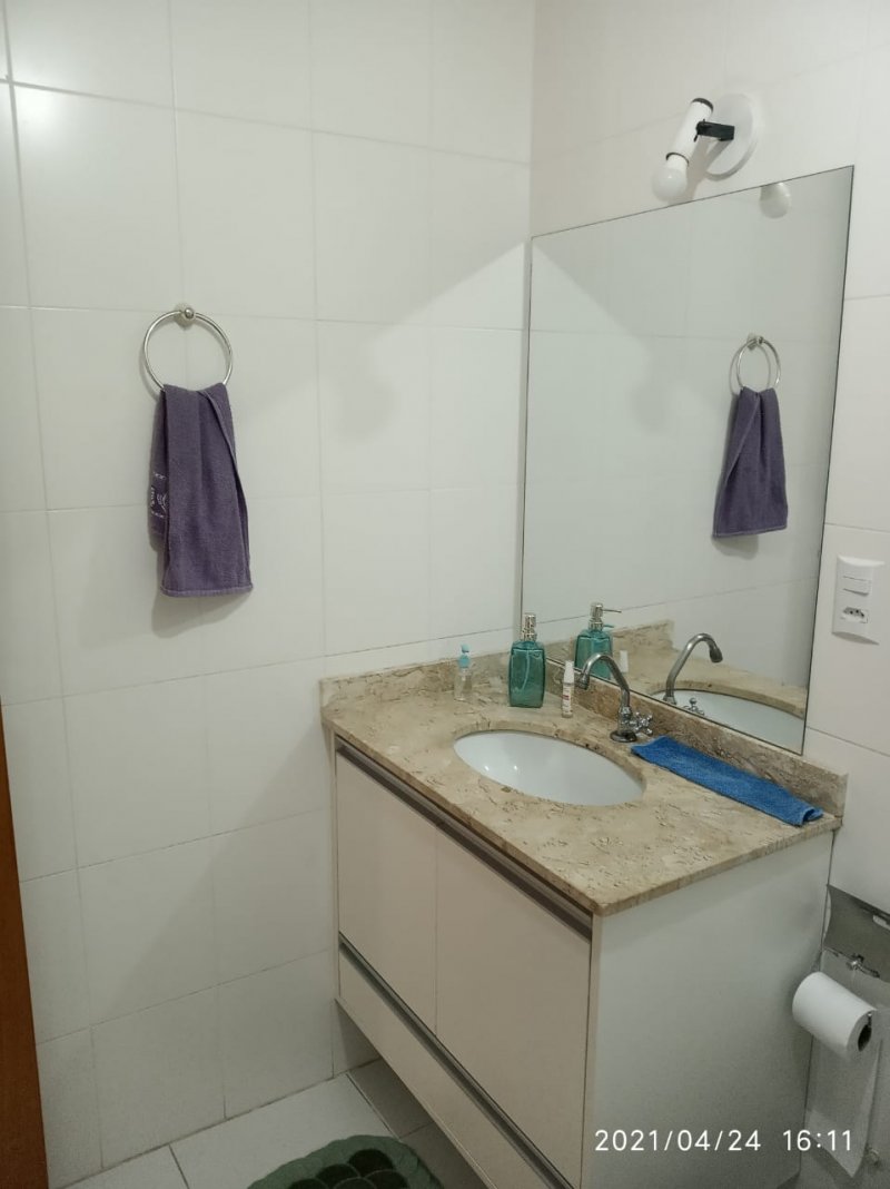 Apartamento à venda com 2 quartos, 70m² - Foto 5