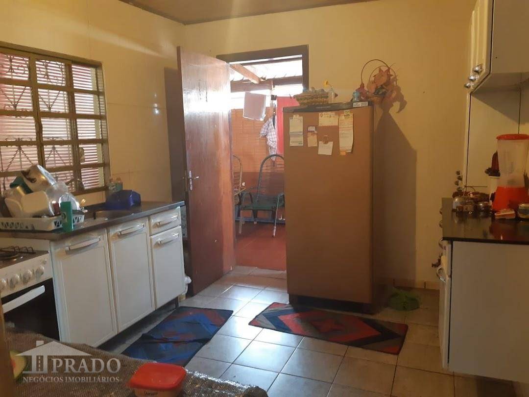 Casa à venda com 4 quartos, 198m² - Foto 19