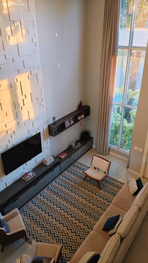 Casa de Condomínio à venda com 3 quartos, 235m² - Foto 20