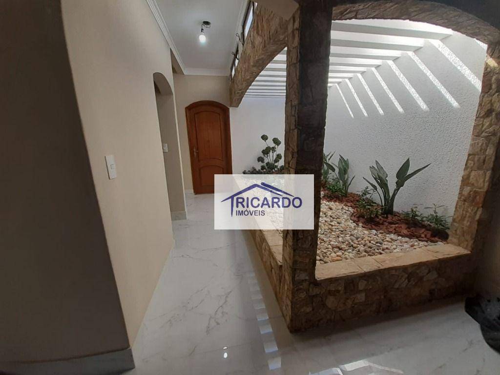 Sobrado à venda com 3 quartos, 300m² - Foto 49