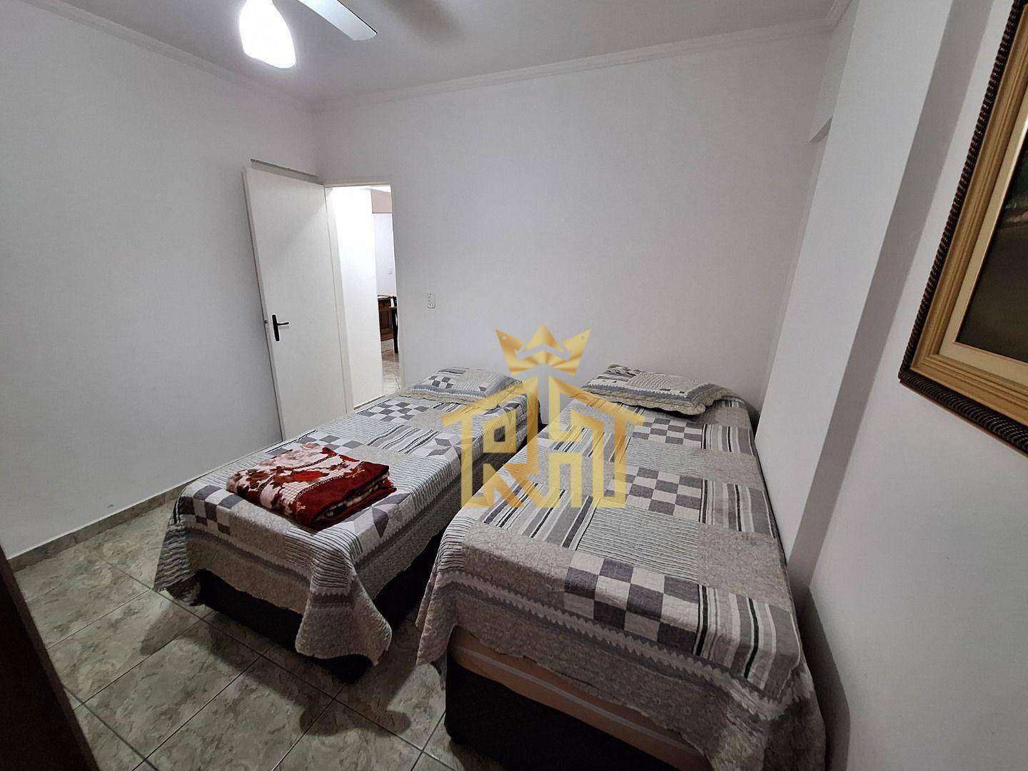 Apartamento à venda com 2 quartos, 68m² - Foto 11