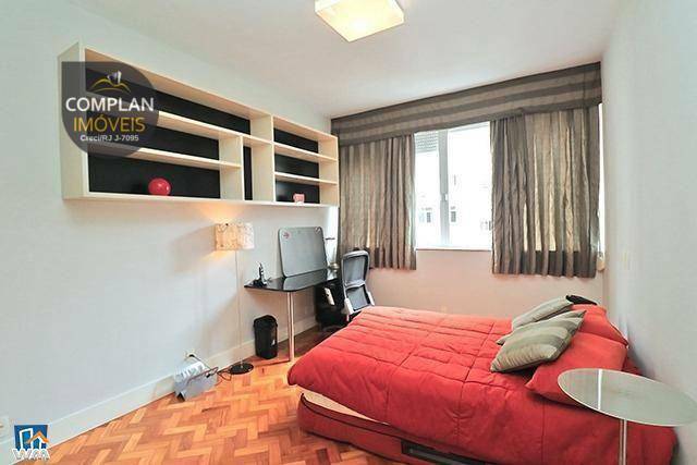 Apartamento à venda com 4 quartos, 210m² - Foto 29