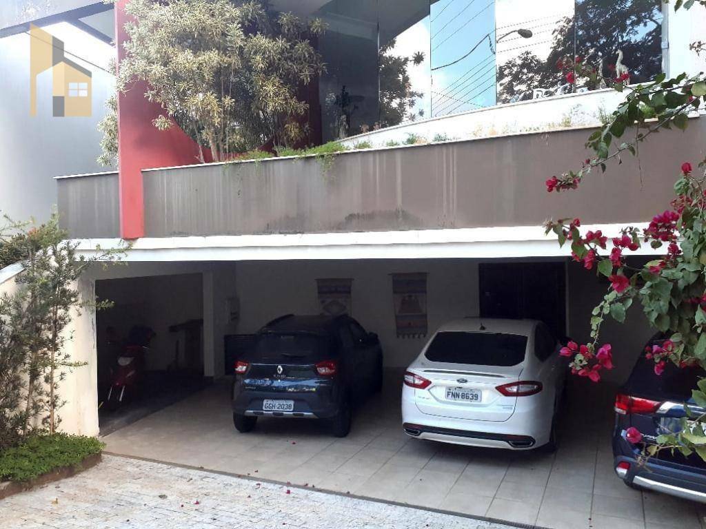 Casa à venda com 4 quartos, 560m² - Foto 15