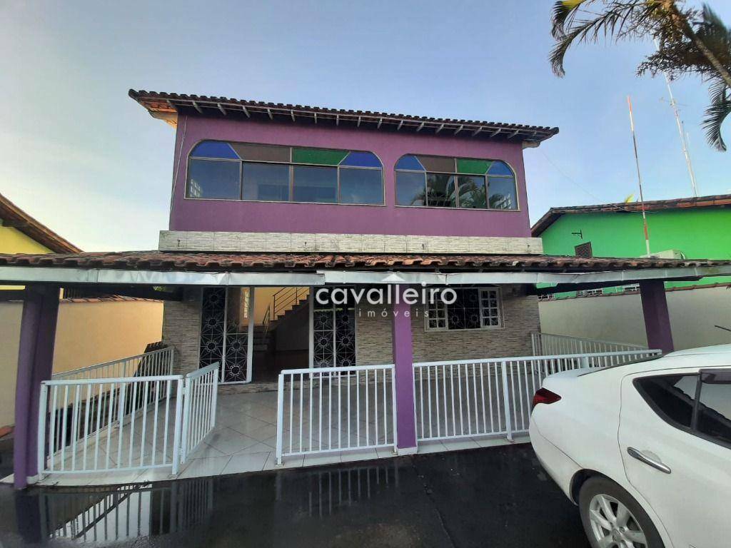 Casa à venda com 3 quartos, 240m² - Foto 1