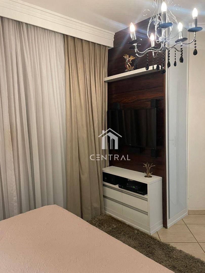 Casa, 4 quartos, 298 m² - Foto 3