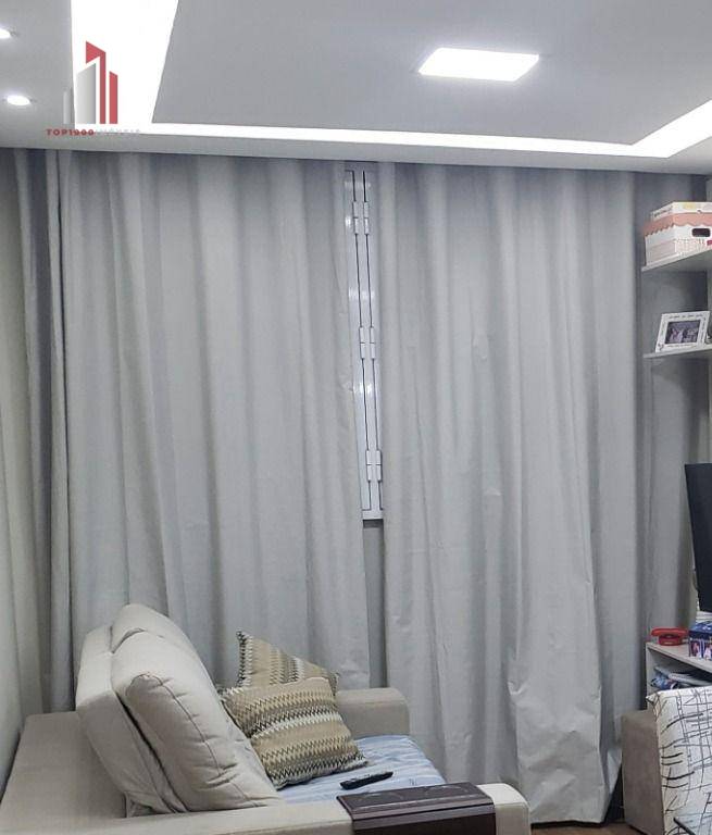 Apartamento à venda com 2 quartos, 45m² - Foto 3