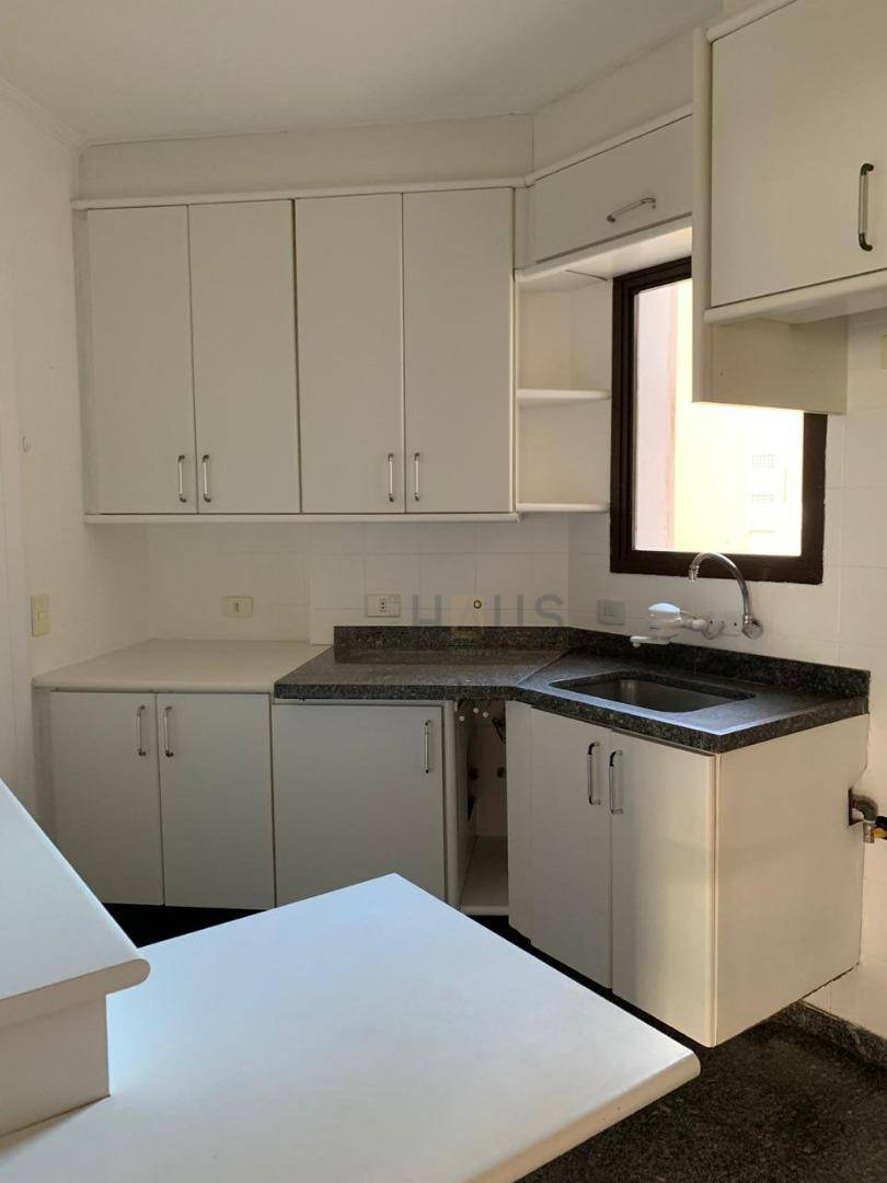 Apartamento à venda com 3 quartos, 103m² - Foto 9