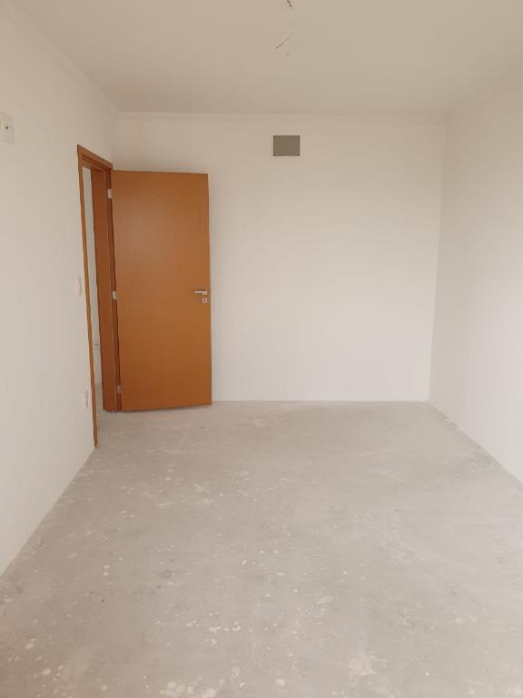 Apartamento à venda com 5 quartos, 300m² - Foto 3