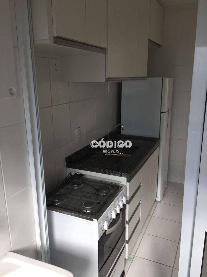 Apartamento à venda com 2 quartos, 60m² - Foto 11