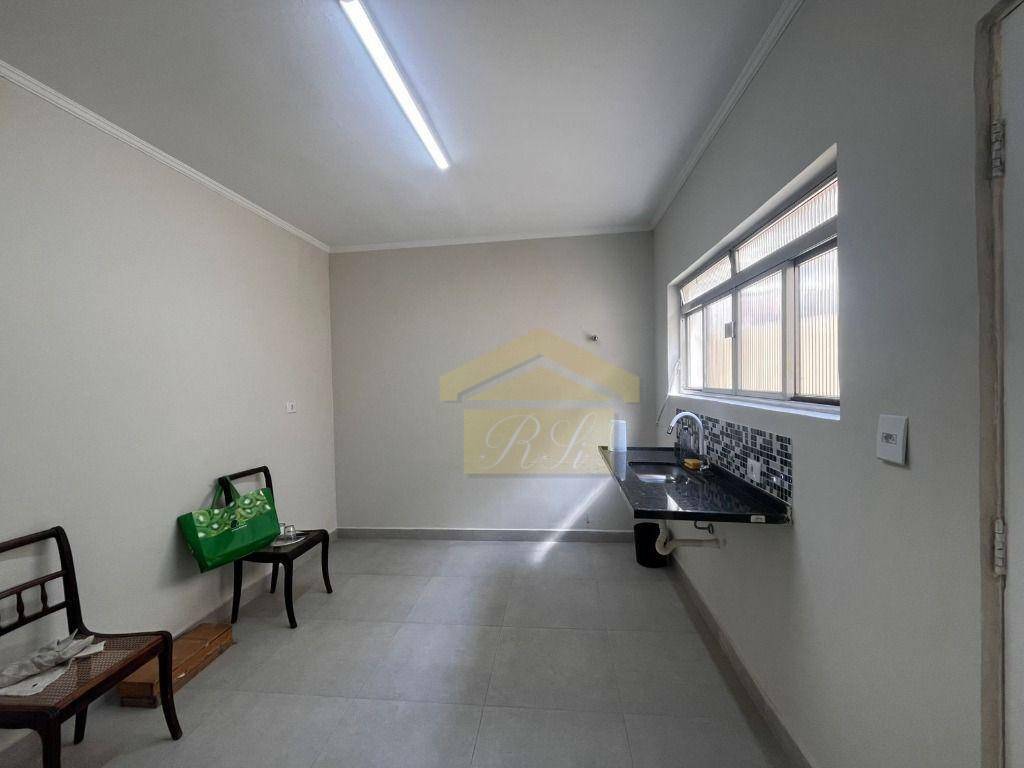 Sobrado para alugar com 3 quartos, 150m² - Foto 8