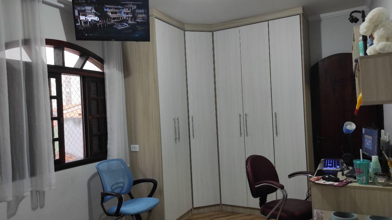 Sobrado à venda com 4 quartos, 185m² - Foto 5