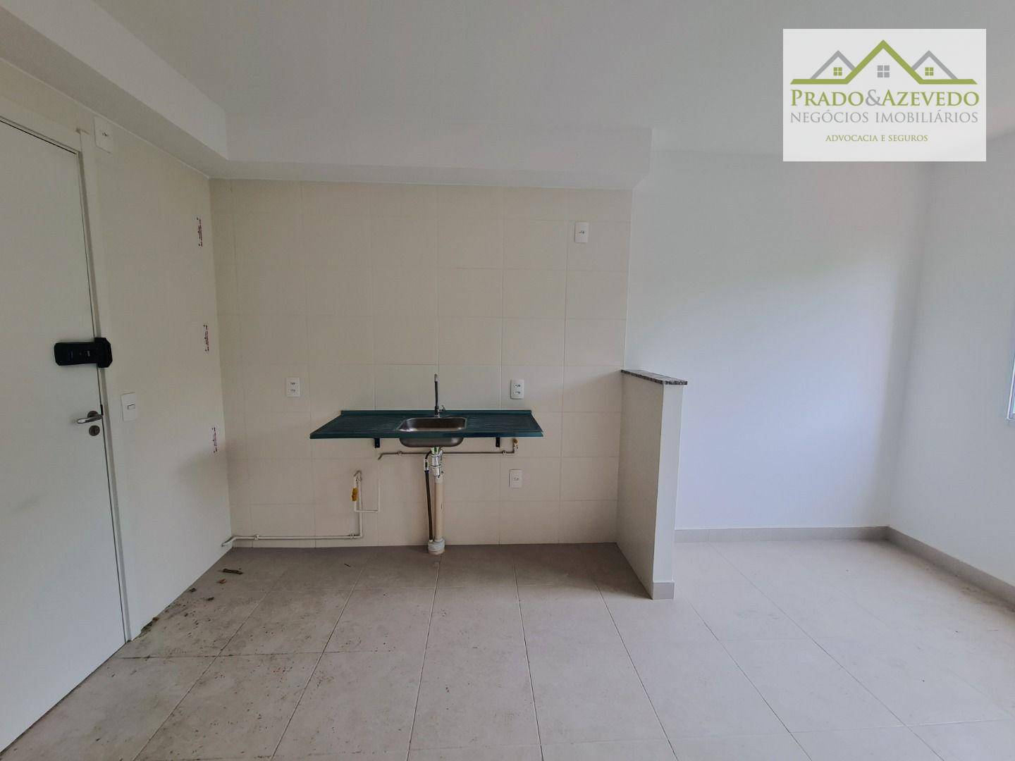 Apartamento à venda com 2 quartos, 32m² - Foto 3