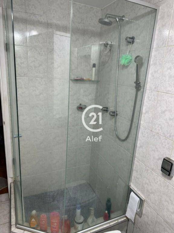 Apartamento à venda com 3 quartos, 130m² - Foto 23