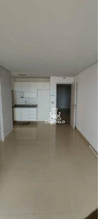 Apartamento à venda com 3 quartos, 65m² - Foto 2