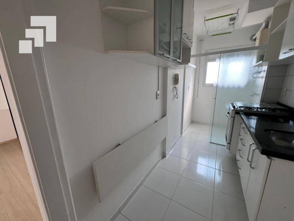 Apartamento à venda com 2 quartos, 48m² - Foto 17