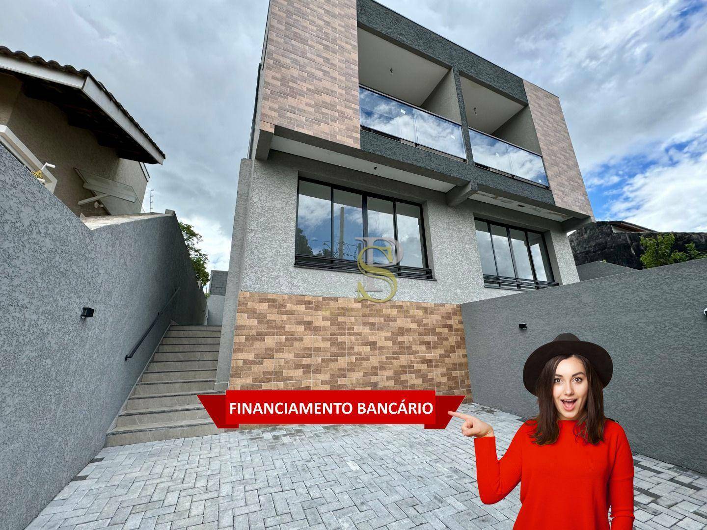 Casa à venda com 3 quartos, 135m² - Foto 1