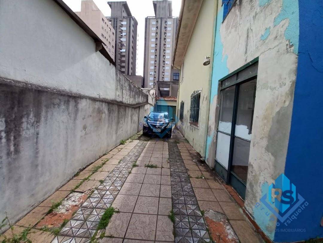 Sobrado à venda com 3 quartos, 200m² - Foto 8