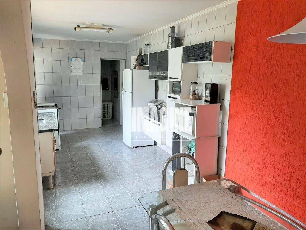 Casa à venda com 2 quartos, 250m² - Foto 19