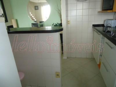 Apartamento para alugar com 2 quartos, 70m² - Foto 13