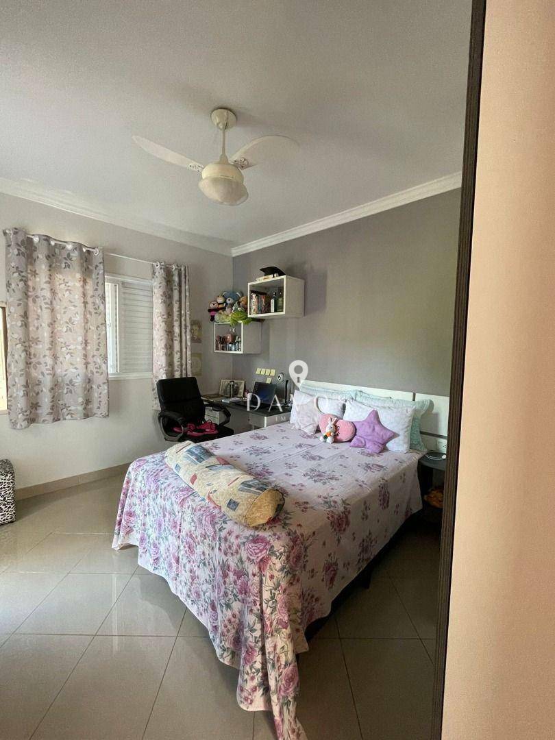 Sobrado à venda com 3 quartos, 240m² - Foto 26