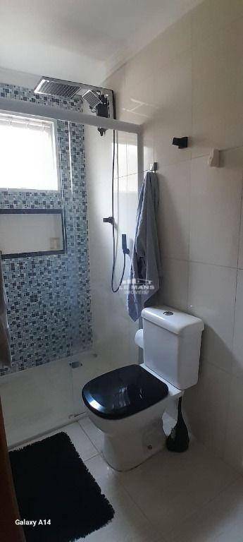 Casa à venda com 5 quartos, 200m² - Foto 59