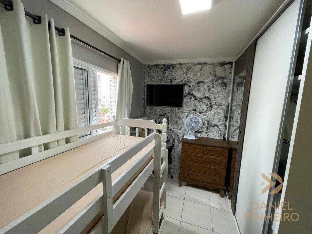 Apartamento à venda com 3 quartos, 101m² - Foto 9