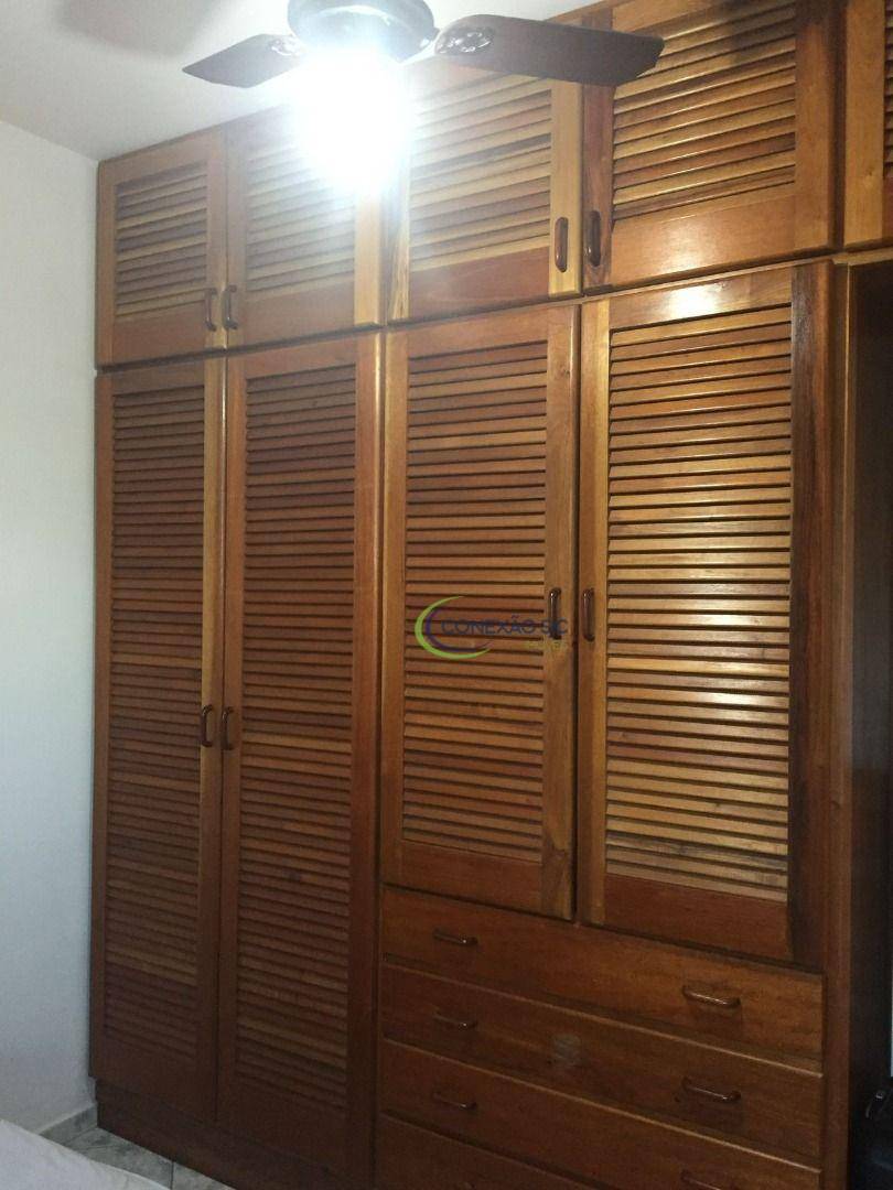 Apartamento à venda e aluguel com 2 quartos, 70m² - Foto 10