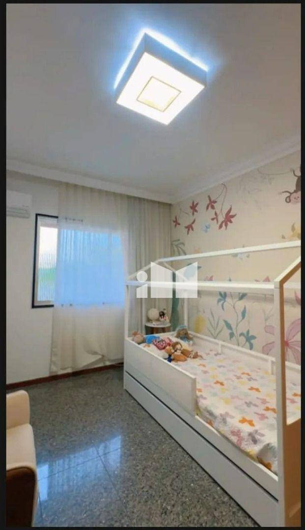 Apartamento à venda com 3 quartos, 140m² - Foto 8